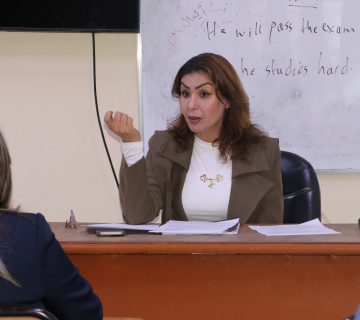 حلقة نقاشية في كلية الإعلام بغداد